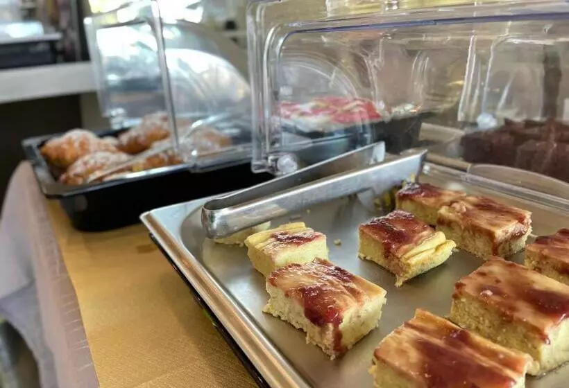 ホテル Porto Del Sol