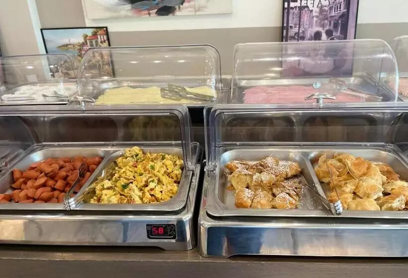 ホテル Porto Del Sol