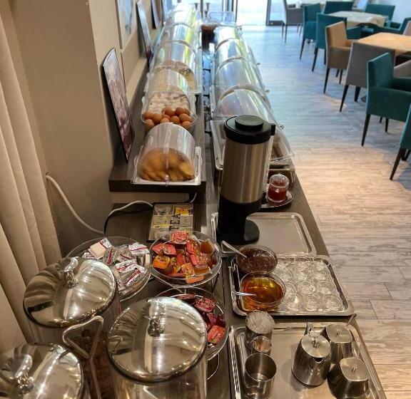 ホテル Porto Del Sol