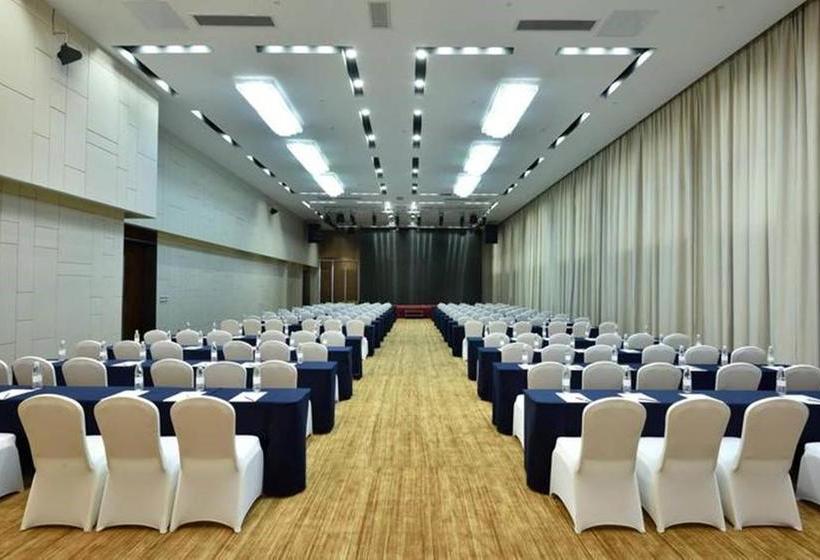 Otel Ramada Wuhan Jianghan