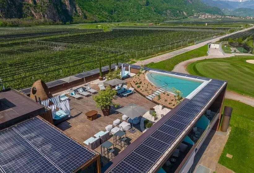 The Lodge Sporthotel   Golfclub Eppan