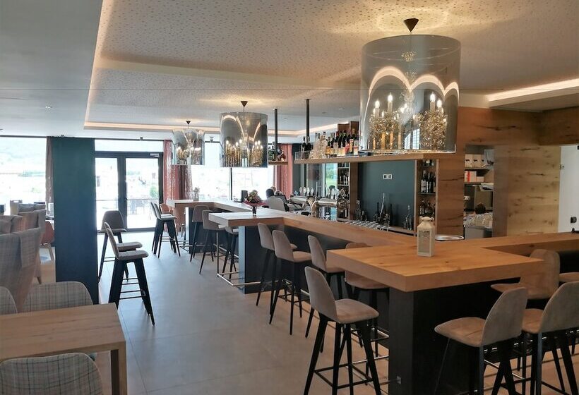 The Lodge Sporthotel   Golfclub Eppan