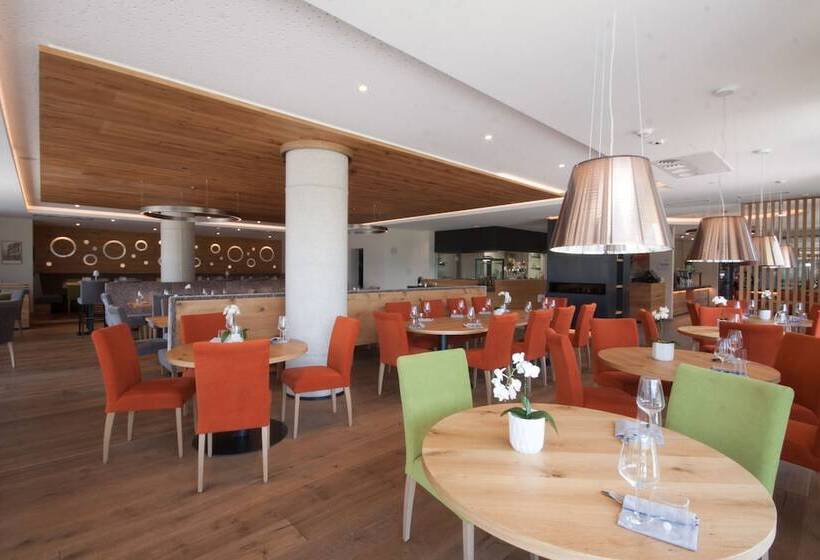 The Lodge Sporthotel   Golfclub Eppan