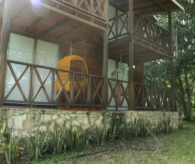 هتل Winika Habitat