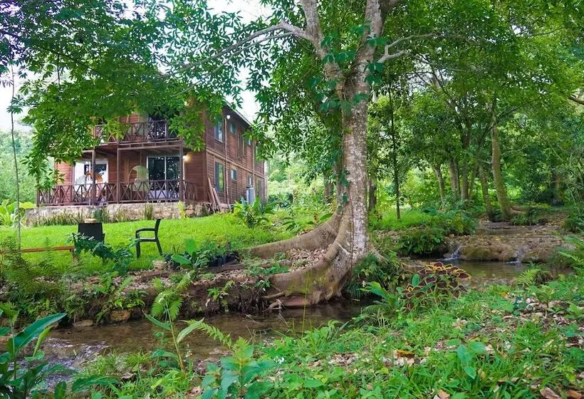 هتل Winika Habitat