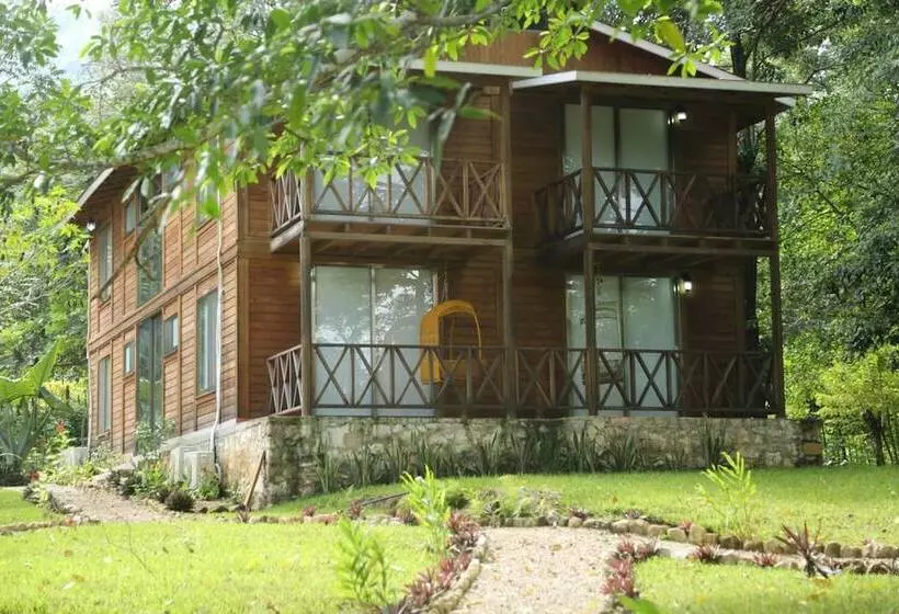 هتل Winika Habitat