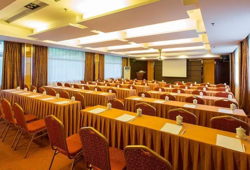 ホテル Yijin Villa