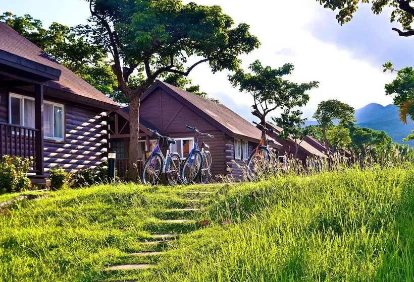 Kentington Resort