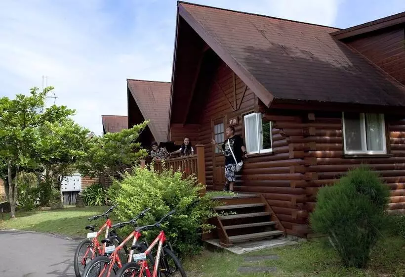 Kentington Resort