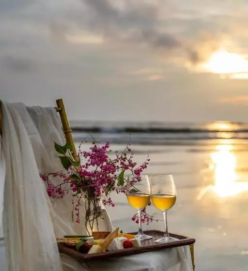 Larisa Beach Resort