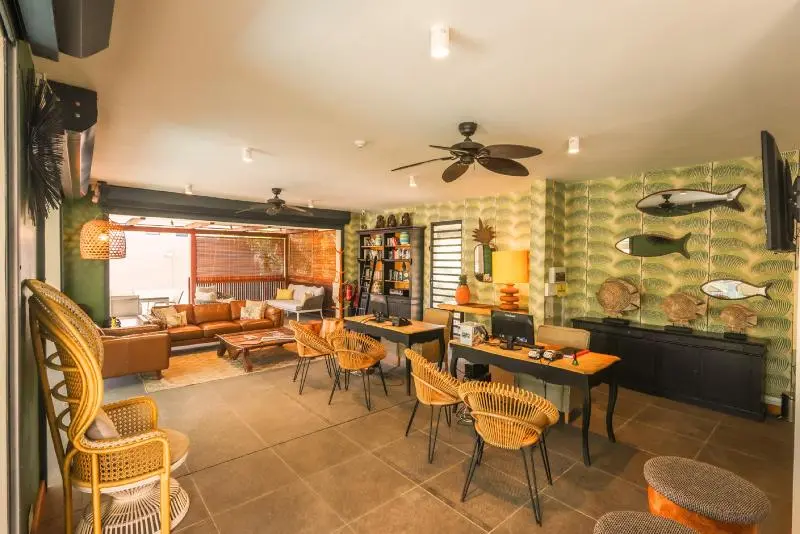 استراحتگاه Marguery Villas