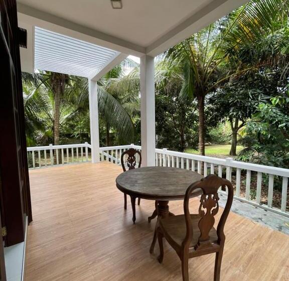 Bed and Breakfast Dinuri Villa