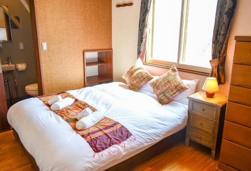 Bed and Breakfast Panketo Lodge & Yoga Studio