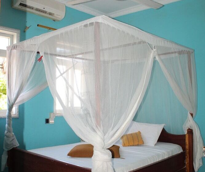 مبيت وإفطار Pwani Vanilla House & Restaurant