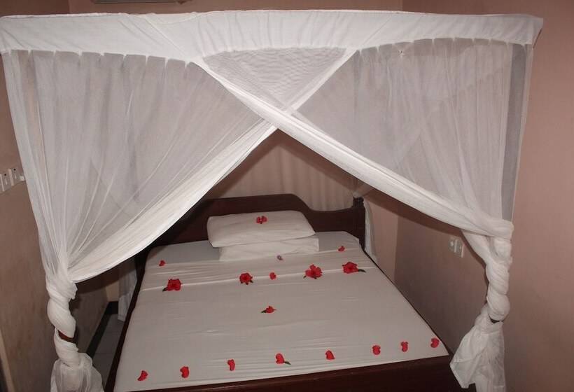 مبيت وإفطار Pwani Vanilla House & Restaurant