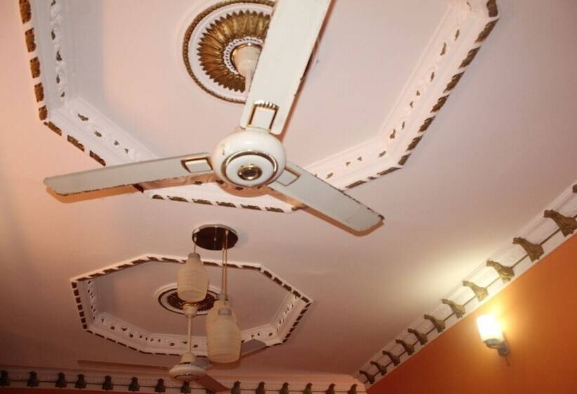 مبيت وإفطار Pwani Vanilla House & Restaurant