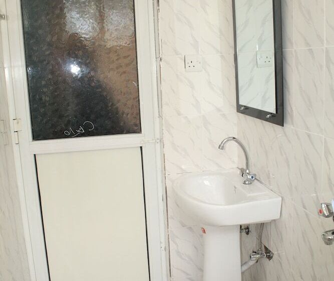 مبيت وإفطار Pwani Vanilla House & Restaurant