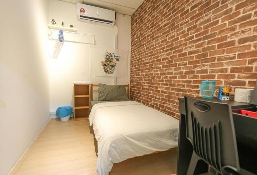 G Traveler Accommodation   Hostel