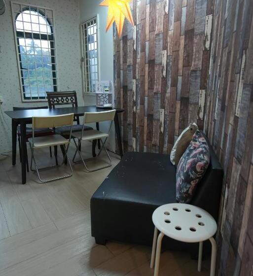 G Traveler Accommodation   Hostel