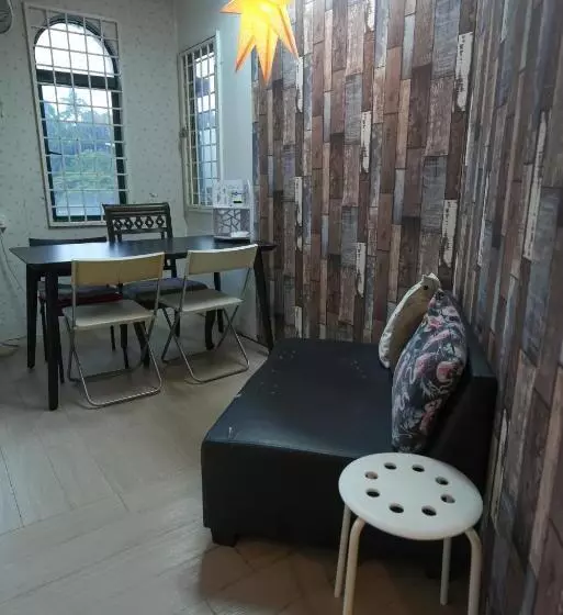 G Traveler Accommodation   Hostel