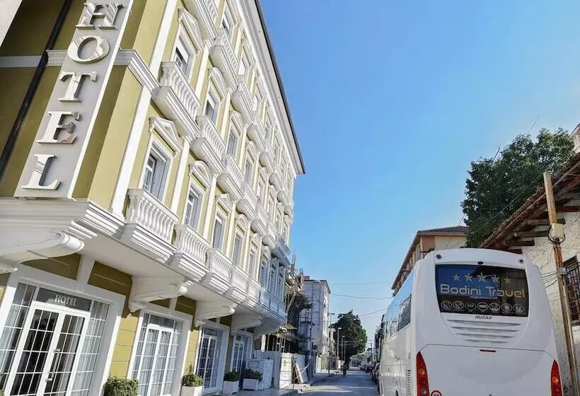 Hotel Alis