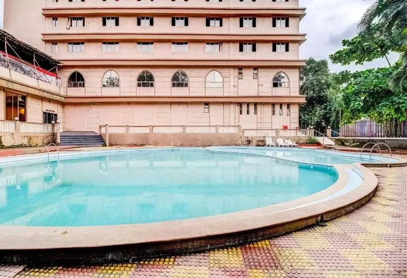 Hotelli Dhuri Resort