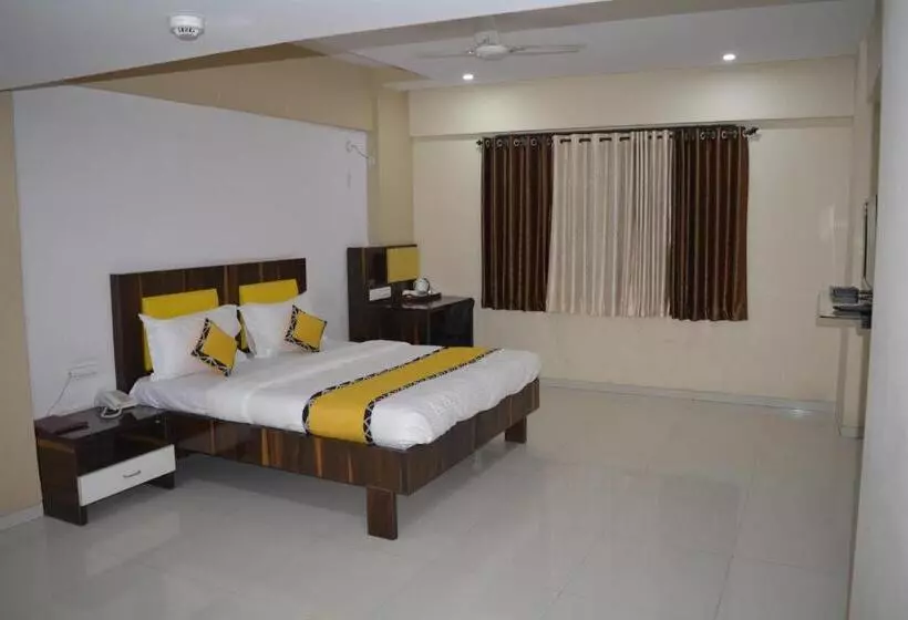 Hotelli Dhuri Resort