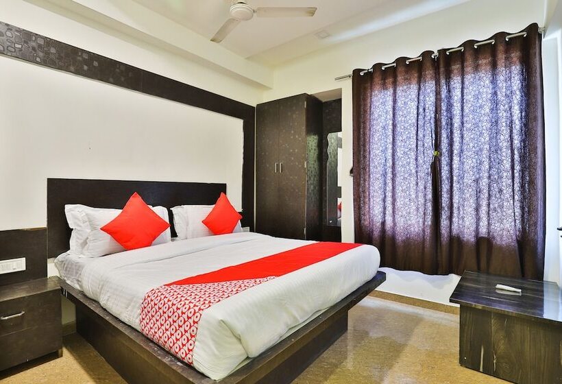 בית מלון כפרי Mid Way Inn