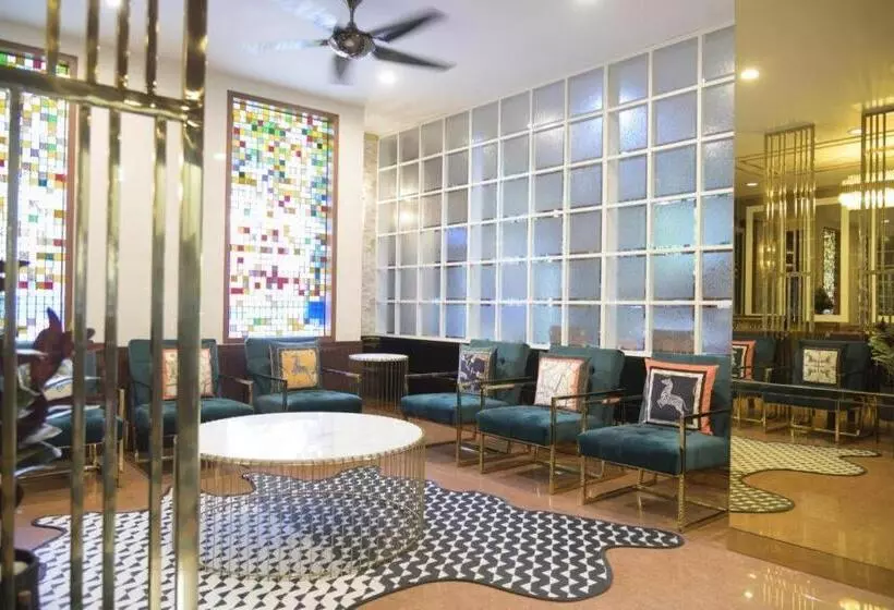 ホテル Nartsiri