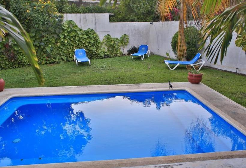 בית מלון כפרי Sun Suites Cozumel