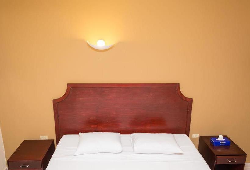 בית מלון כפרי Sun Suites Cozumel