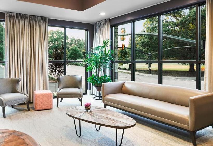 فندق The Abernathy