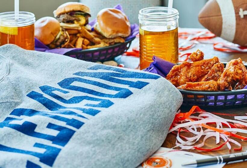 فندق The Abernathy