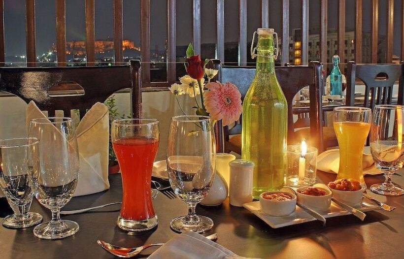 酒店 Rudransh Inn By Trulyy