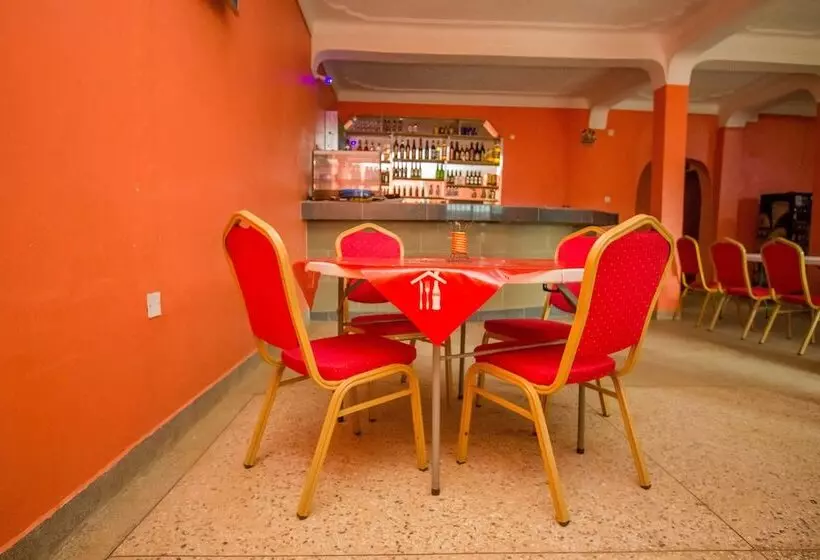 هتل Vienna Golden