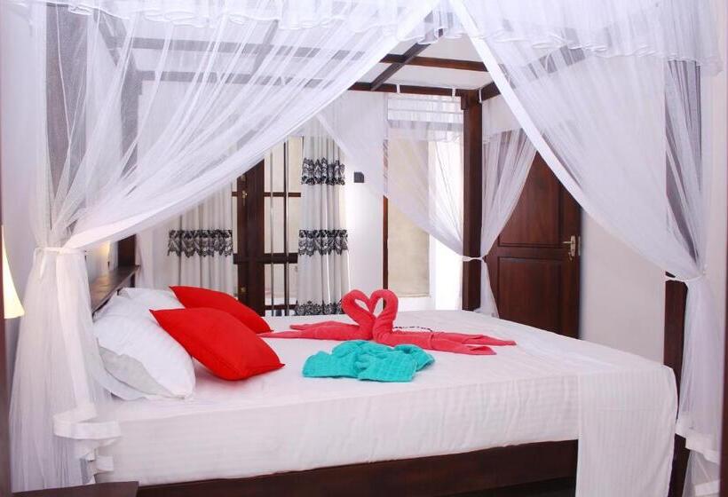 리조트 Turtle Reef Guest