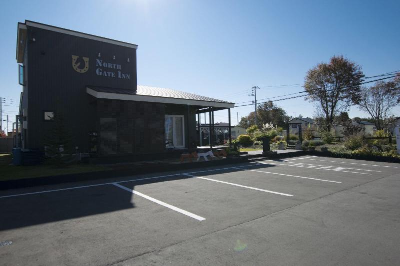 مبيت وإفطار North Gate Inn Abira