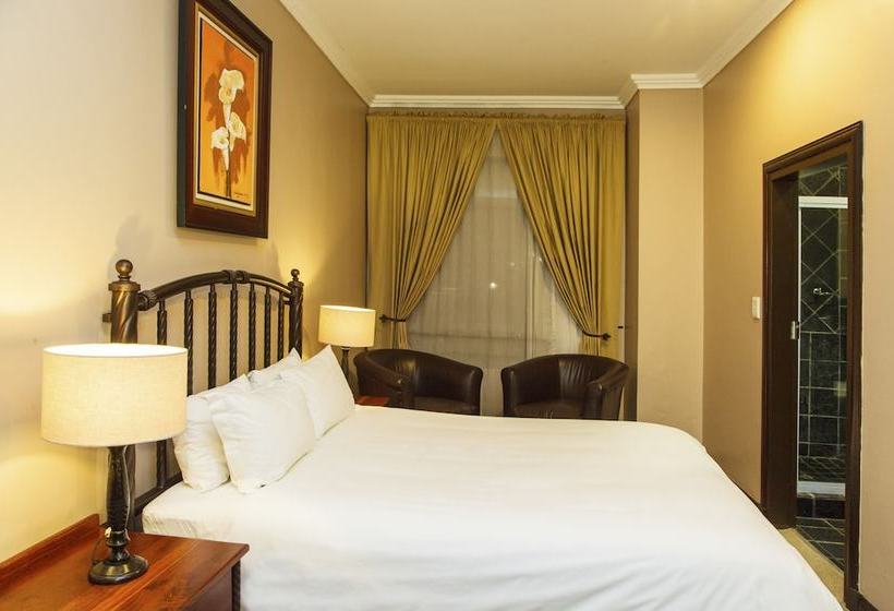 호텔 Forever  At Centurion