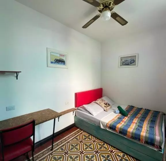 Havana Hostel Cali & Dance School