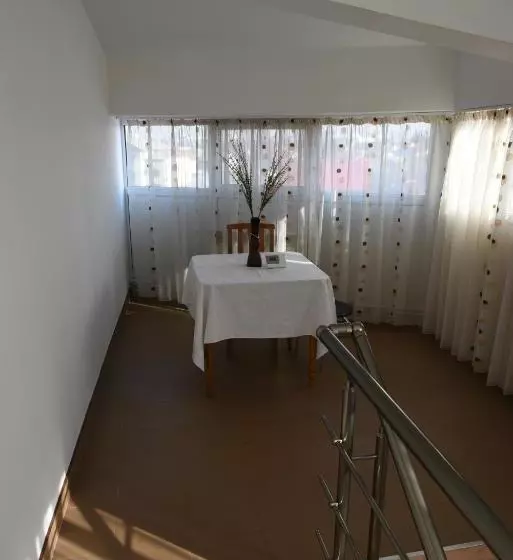 Hostel Ruxandra