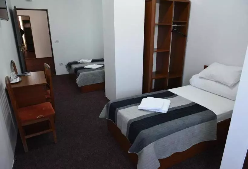 Hostel Ruxandra