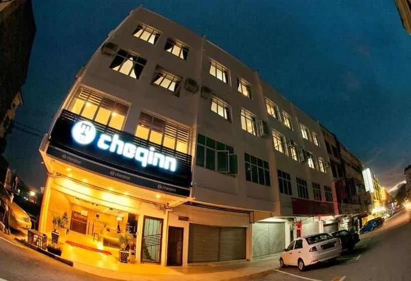 هتل Cheqinn