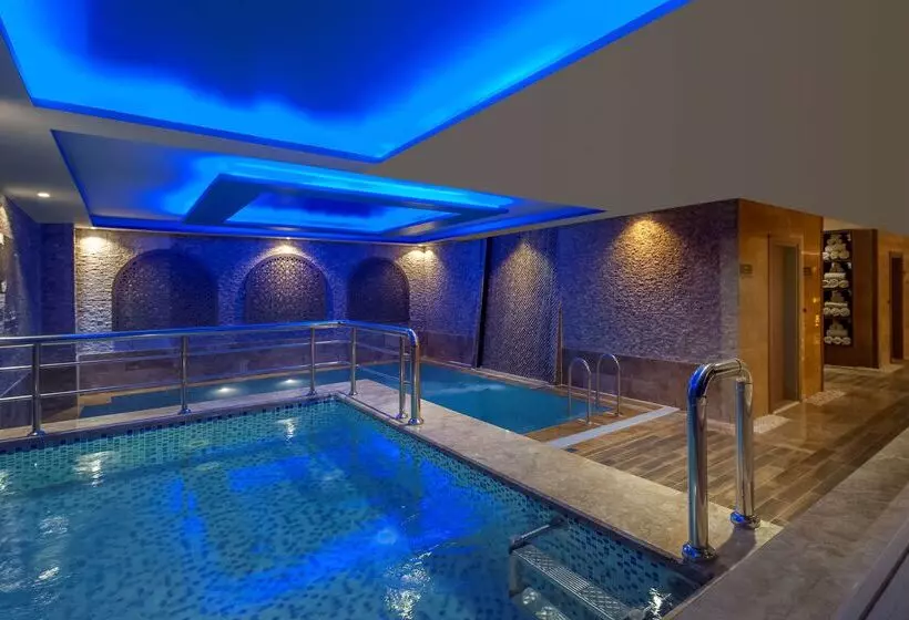 Hotelli Doubletree By Hilton  Elazig