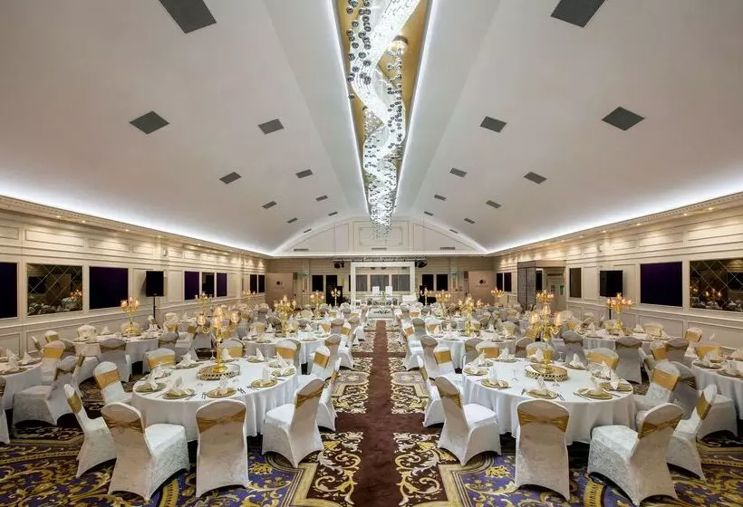 Hotelli Doubletree By Hilton  Elazig