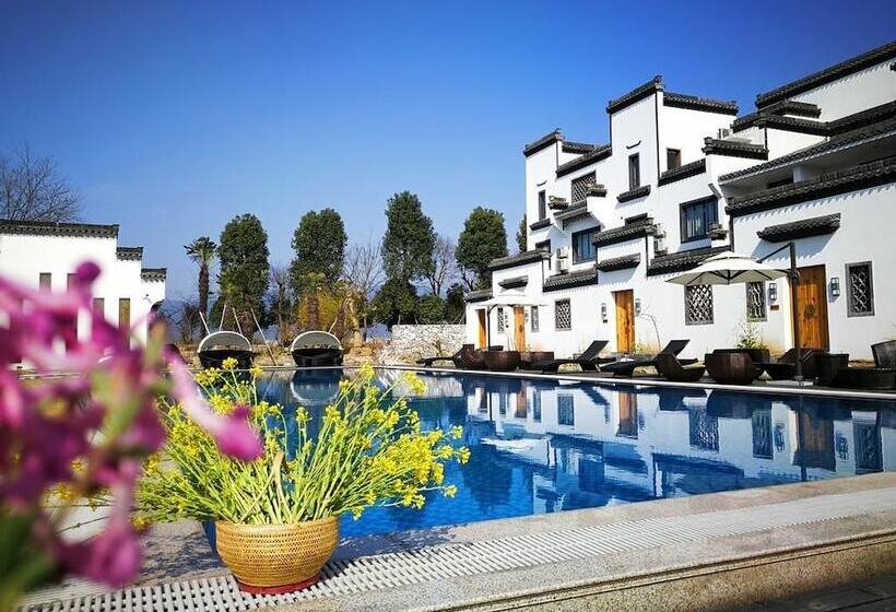 リゾートホテル Huangshan Huizhou Creek Villa