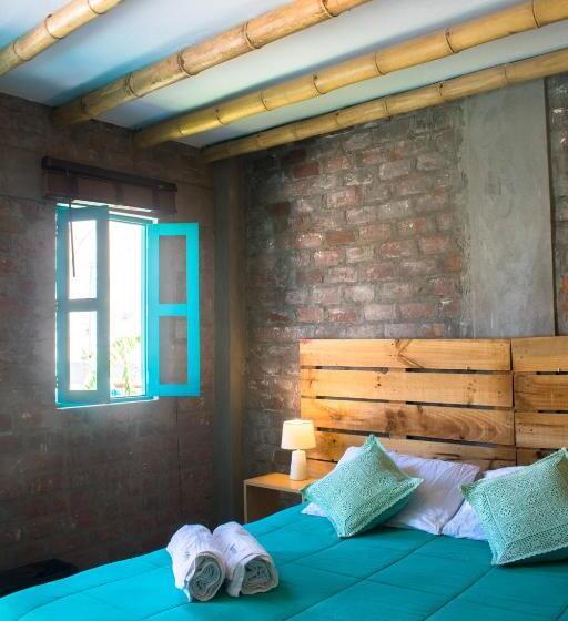 The Upcycled Hostel Huacachina