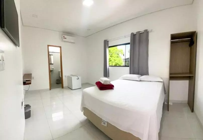 ユースホステル Pousada Amazônia