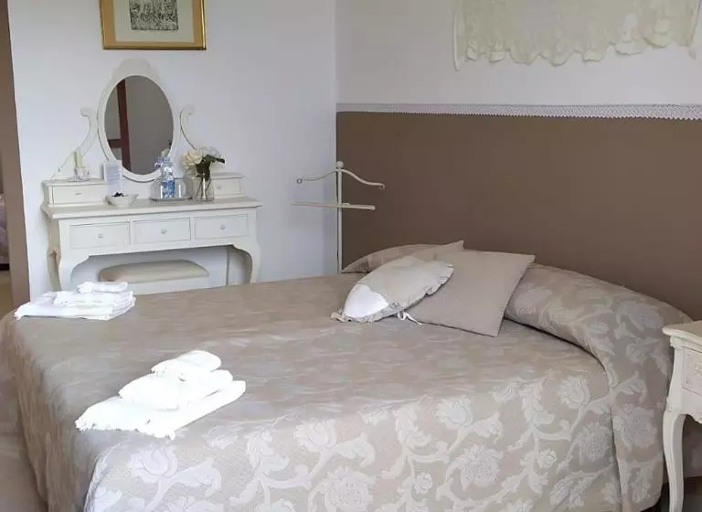 Aamiaismajoitus (B&B) I Fiori Di Sicilia