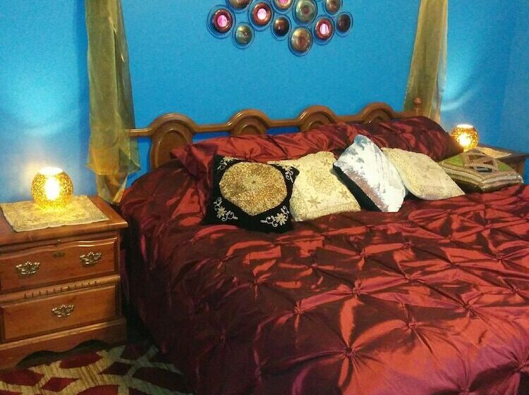 Château Sur Mer Bed & Breakfast