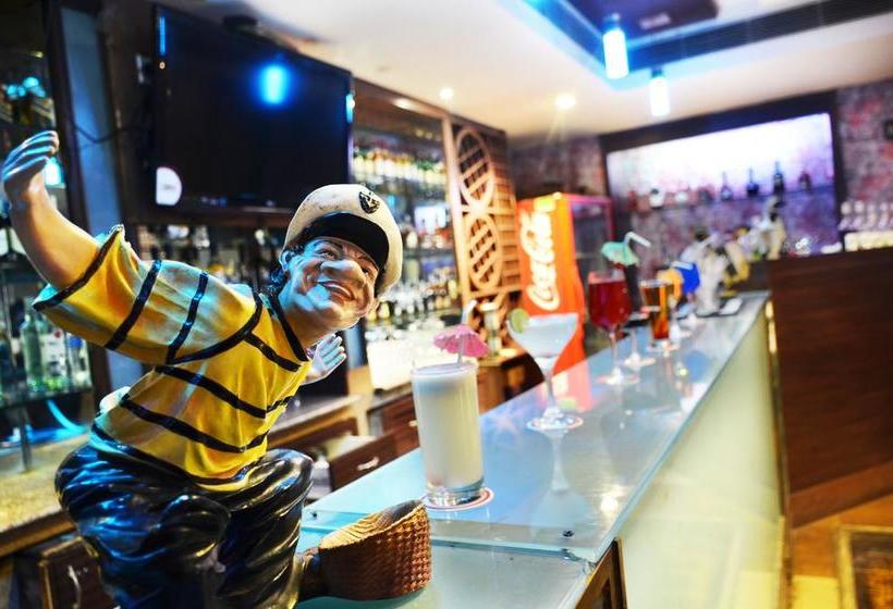 בית מלון כפרי Ajuba Residency